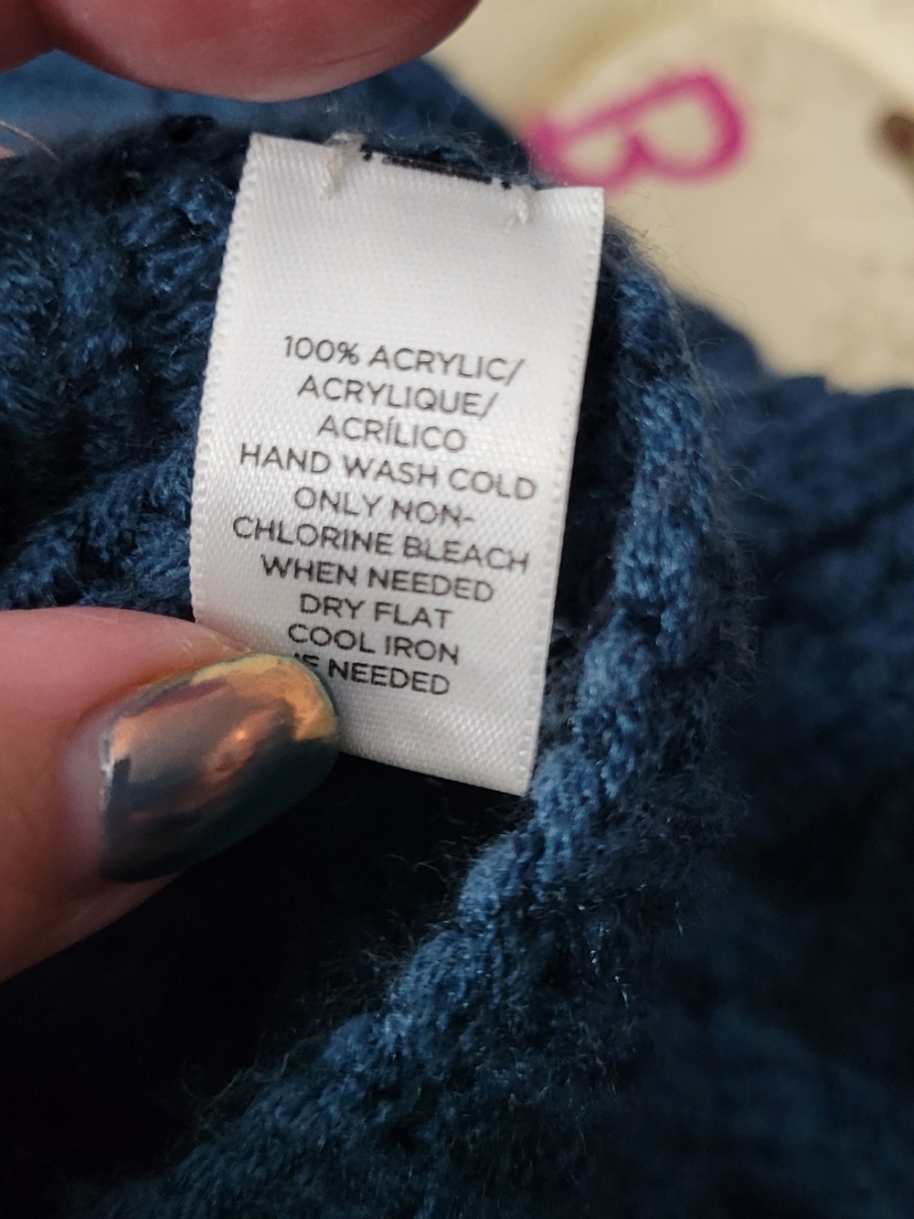 Bundle Infinity Scarf - Picture 6 of 12